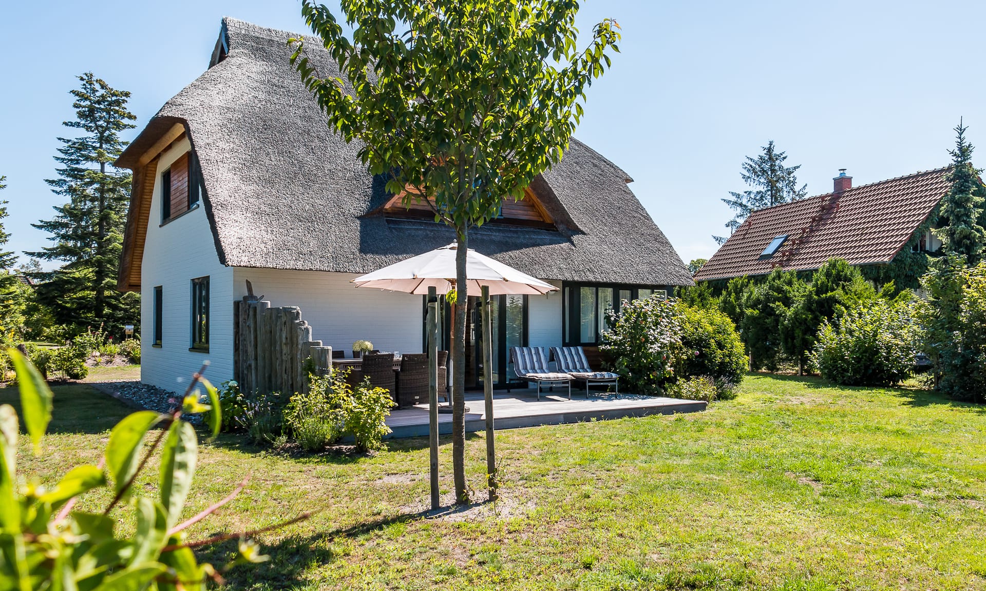 Reetdach Ferienhaus mit Terrasse Fischland-Darß-Zingst
