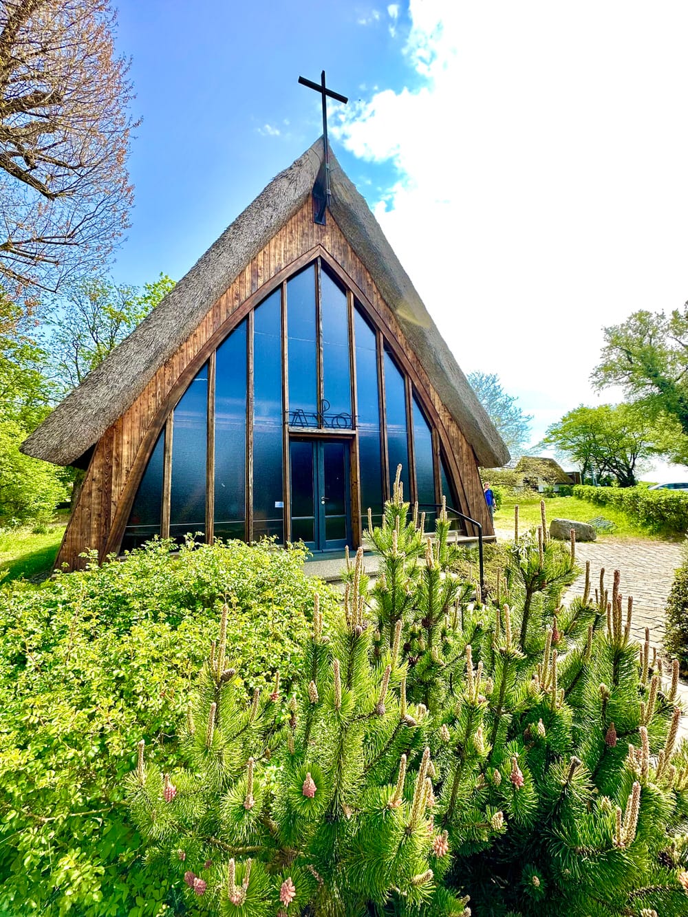 Stille Kapelle im Grünen – ein Ort zum Innehalten.
