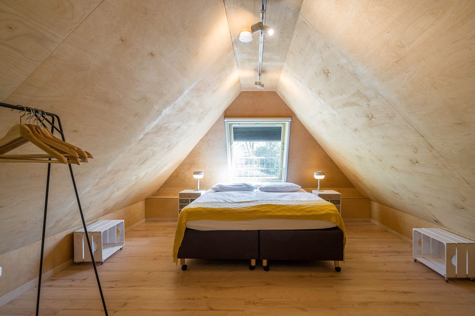 Gemütliches Schlafzimmer mit Dachschräge