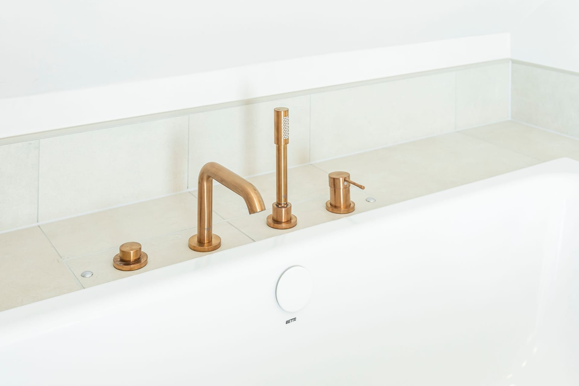 Badezimmerarmaturen in Rosé-Gold
