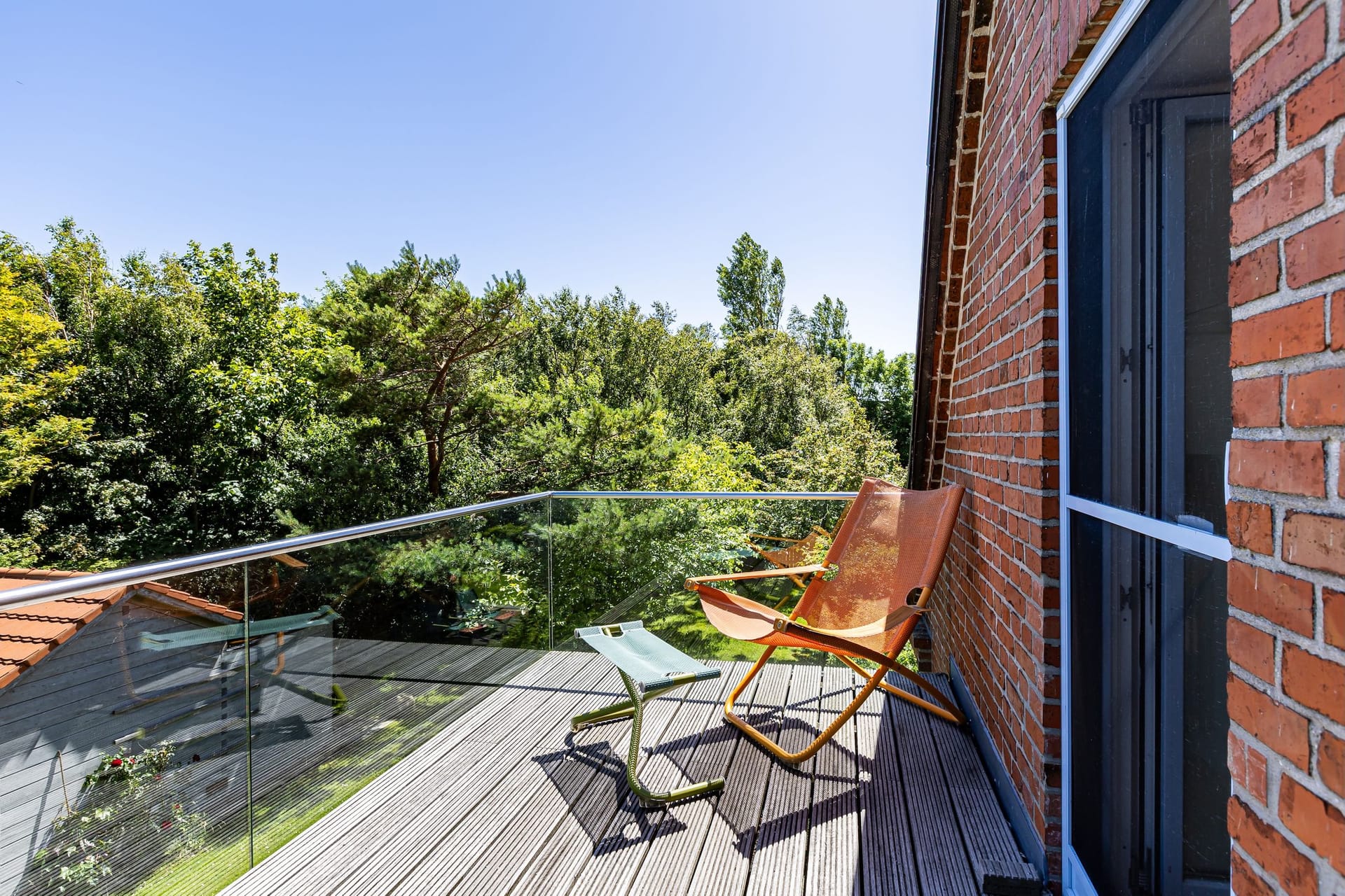 Küchenbalkon mit Blick ins Grüne
