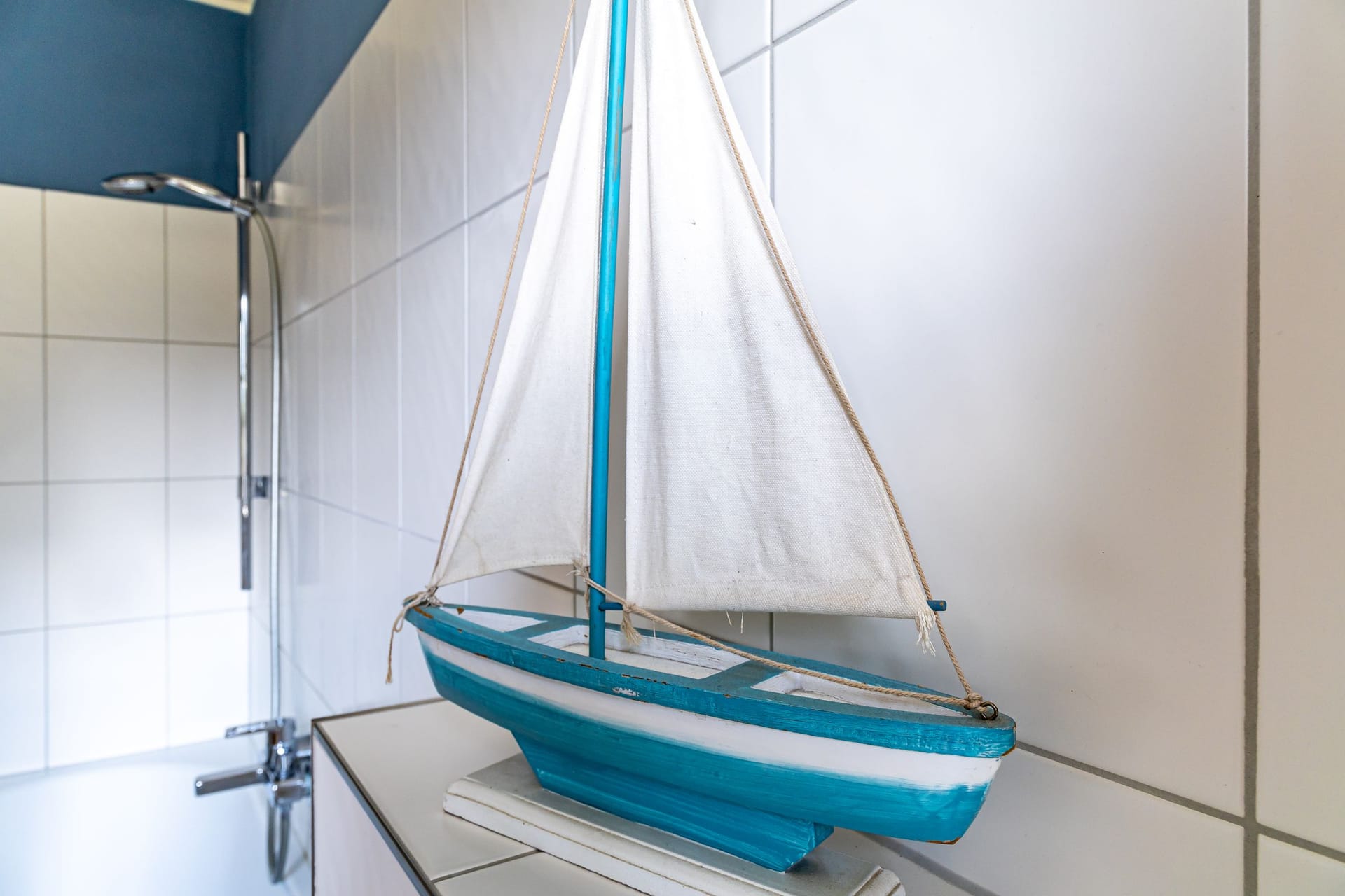 Badezimmer mit maritimem Dekor