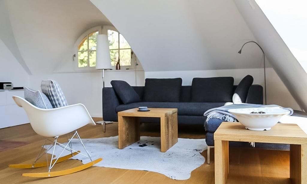 Gemütliches Wohnzimmer mit modernem Design