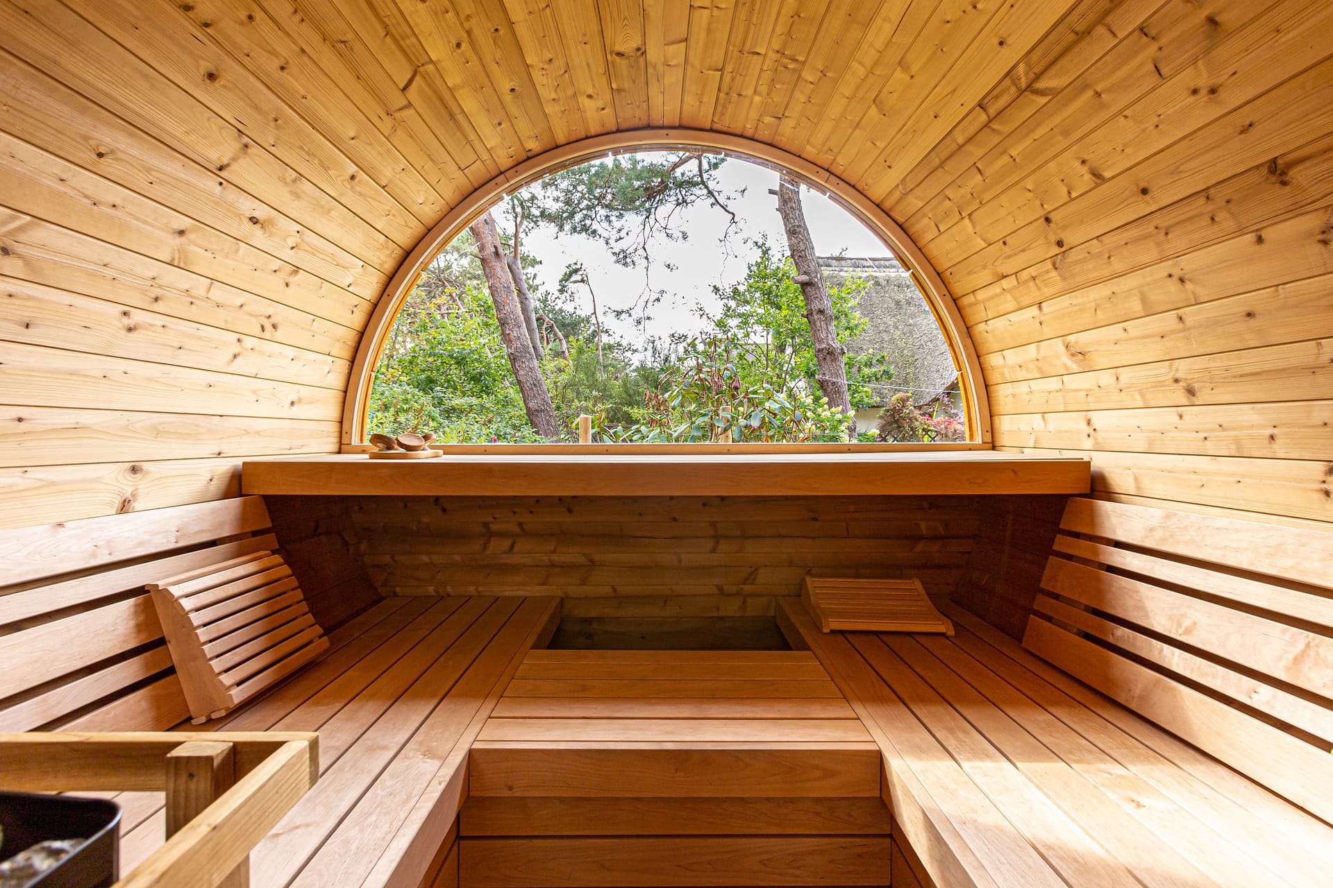 Sauna mit Blick in die Natur